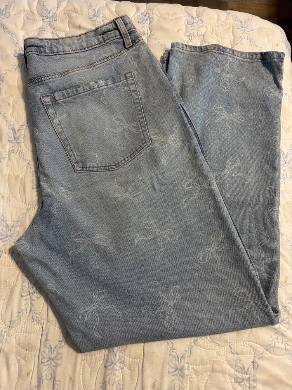 Wild Fable Bow Print Wide Leg Jeans Size 14 Coquette Denim 🎀